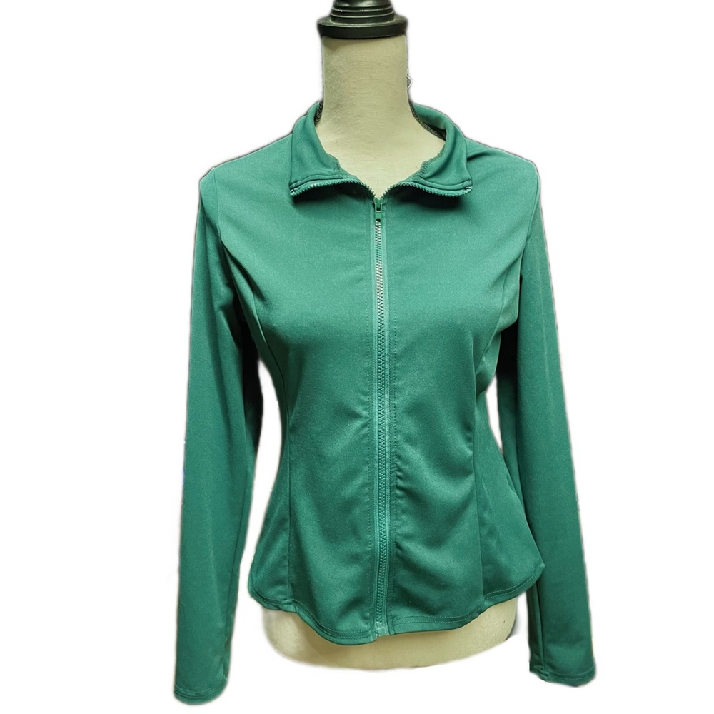 Green zip up longsleeve running/workout shirt